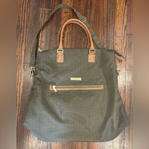 Ann Klein Weekend Bag olive green croc pattern nylon 14" tall 21" long 9" deep